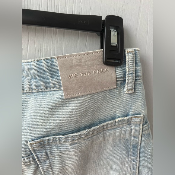 NWT We the Free Free People Deep Trance Boyfriend Jeans (size 27) - Picture 13 of 14